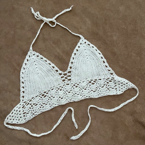 Xhilaration Floral Lightweight Shorts Size Small and Soft Crochet Bralette - Picture 4 of 16